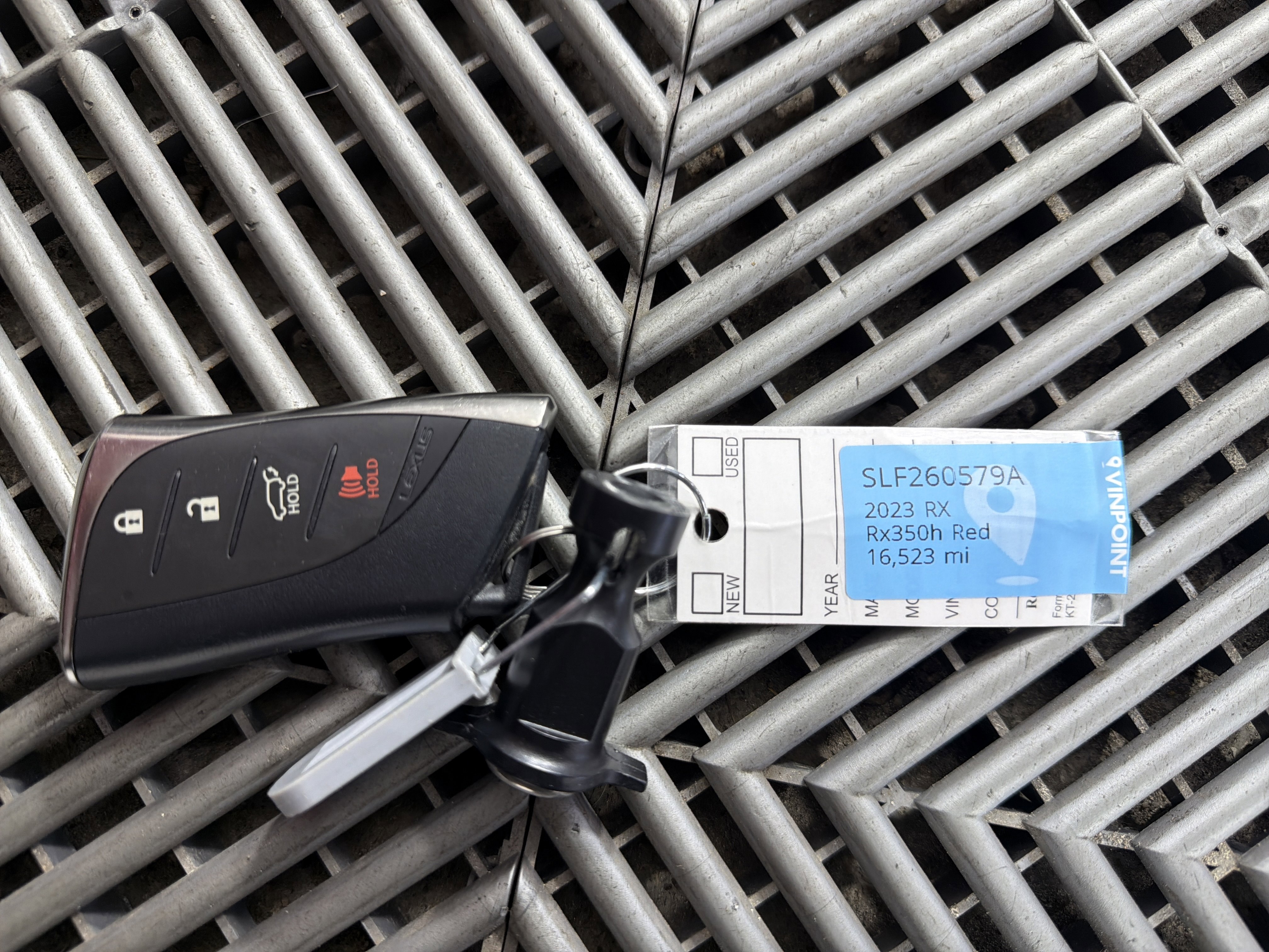 Used 2023 Lexus RX 350 w/ Cold Area Package image 28