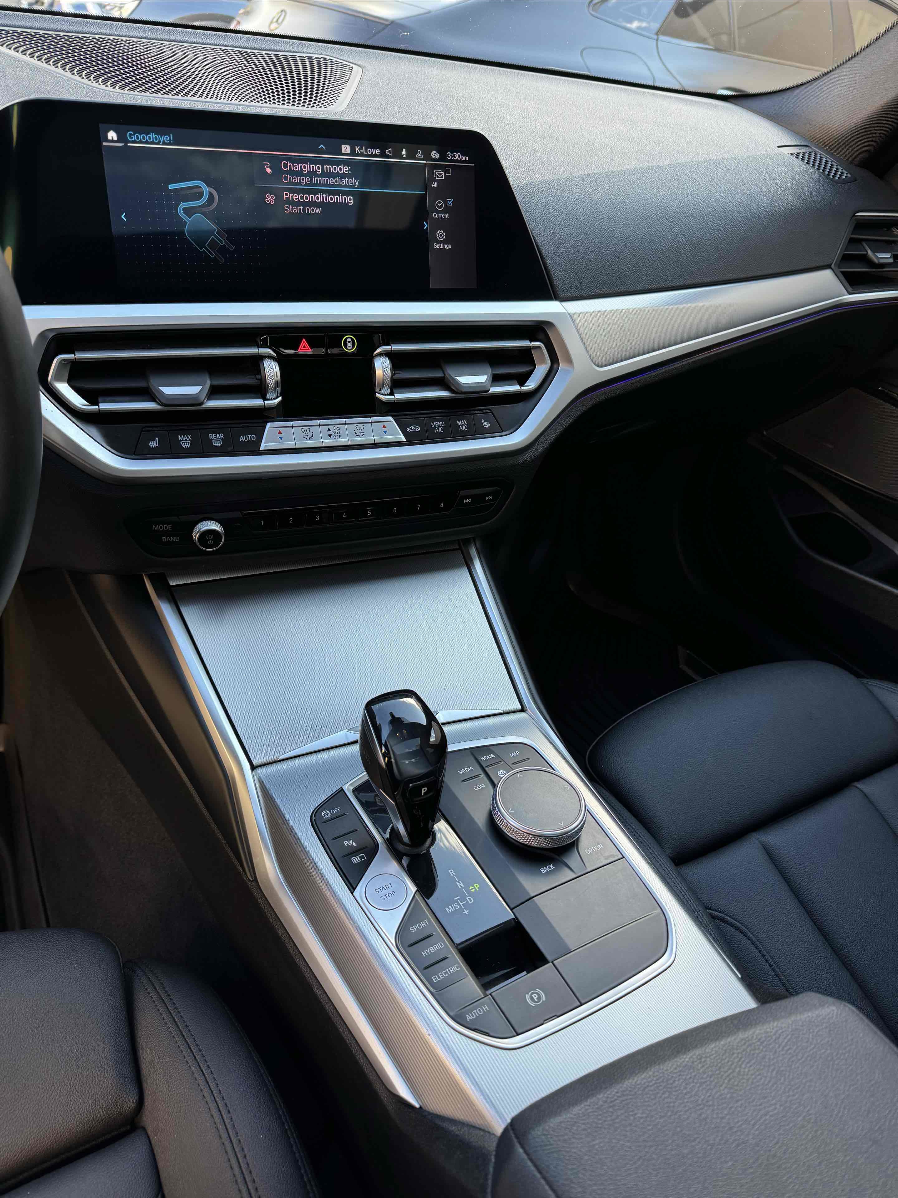 Used 2021 BMW 330e image 42