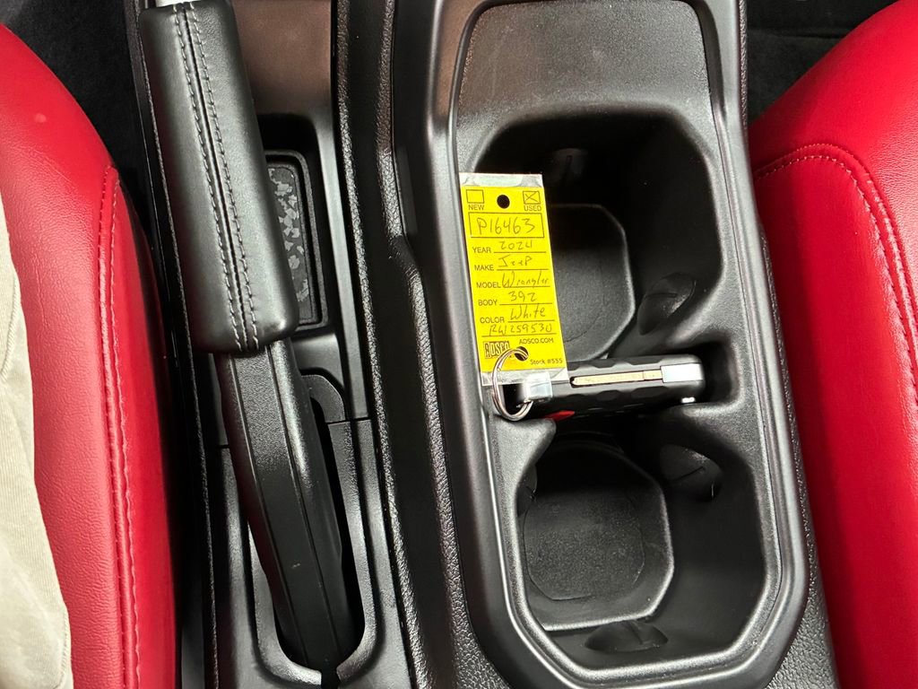 Used 2024 Jeep Wrangler Unlimited Rubicon 392 image 29