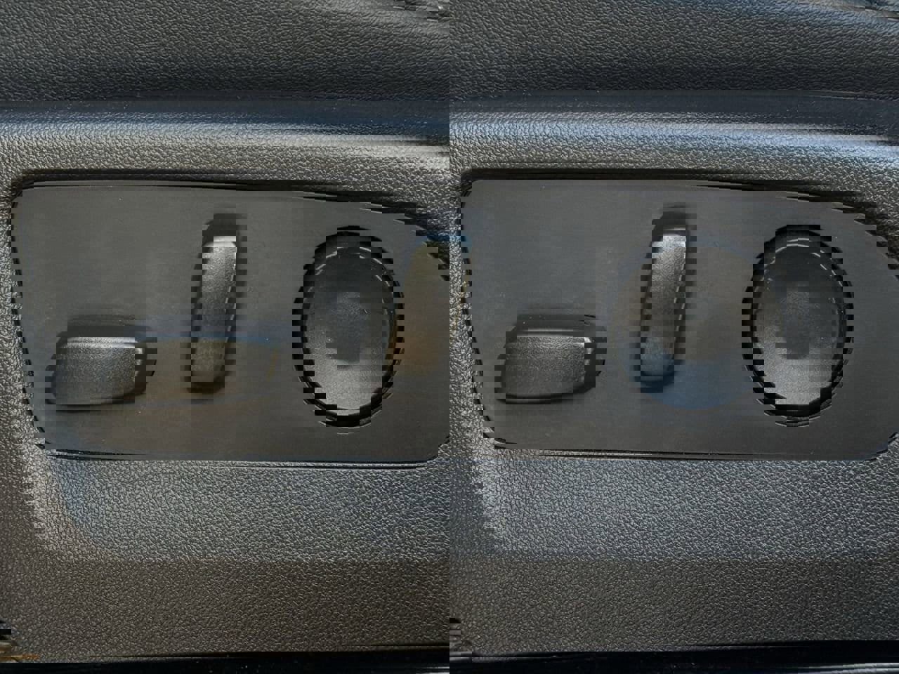 Certified 2025 Chevrolet Colorado Trail Boss image 16