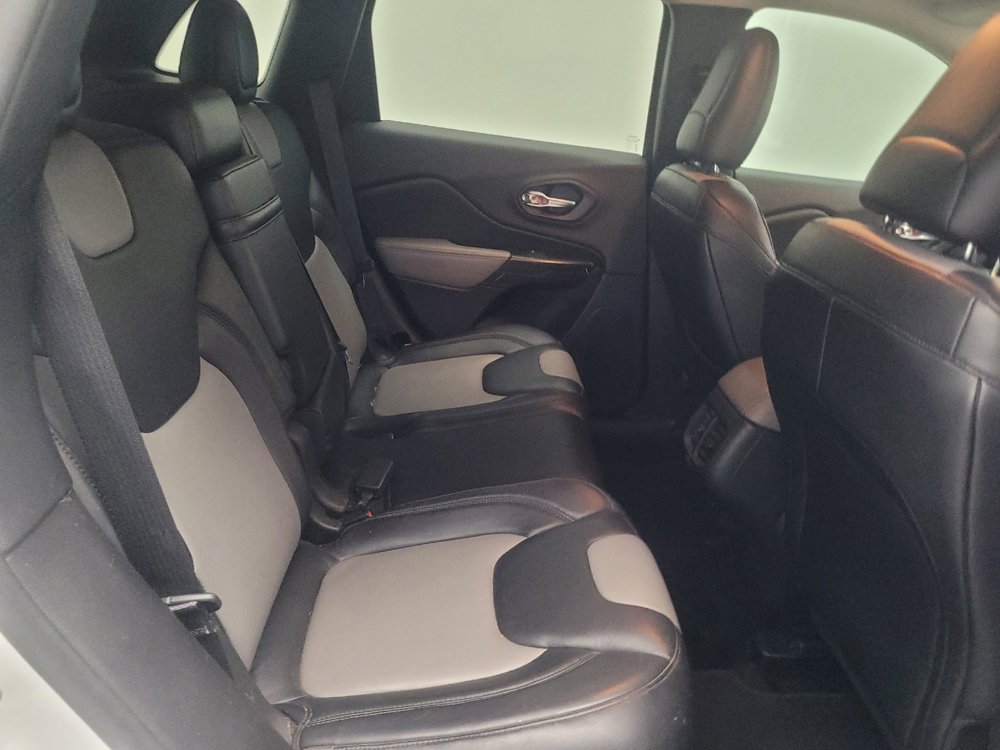 Used 2014 Jeep Cherokee Limited FWD image 19