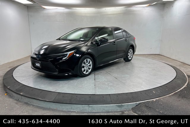 Used 2023 Toyota Corolla LE w/ Carpet Mat Package (TMS) image 1