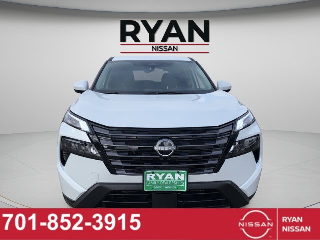 New 2026 Nissan Rogue SV w/ Cold Weather Package AWD/4WD image 8