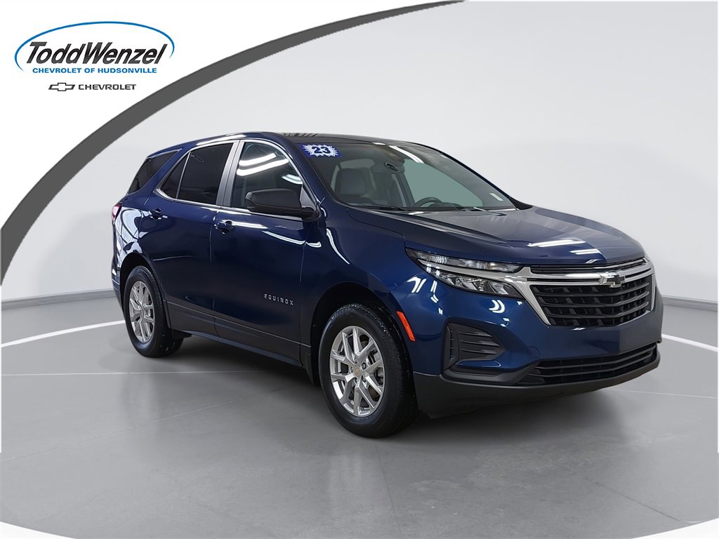 Certified 2023 Chevrolet Equinox LS w/ LS Convenience Package image 1