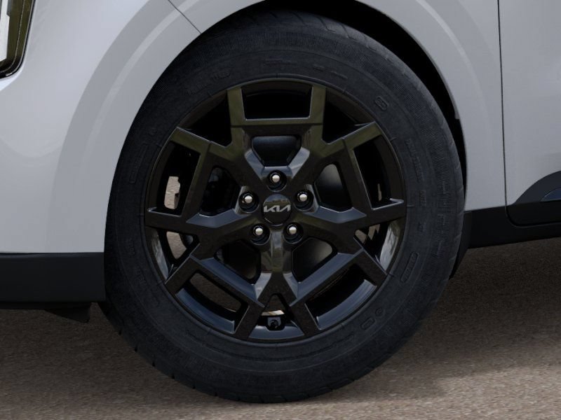 New 2027 Kia Carnival EX FWD image 9