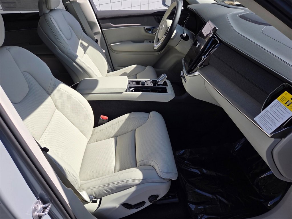 New 2026 Volvo XC90 B6 Ultra image 19