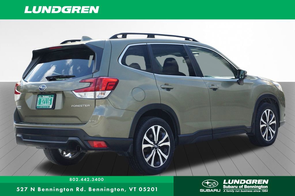 Used 2022 Subaru Forester Limited image 3