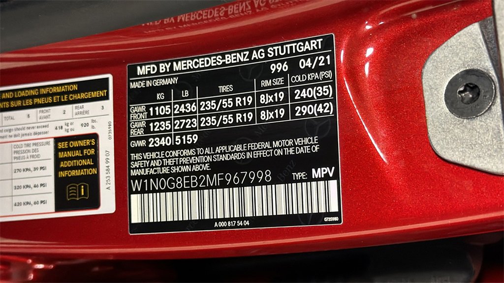 Used 2021 Mercedes-Benz GLC 300 4MATIC w/ AMG Line image 33