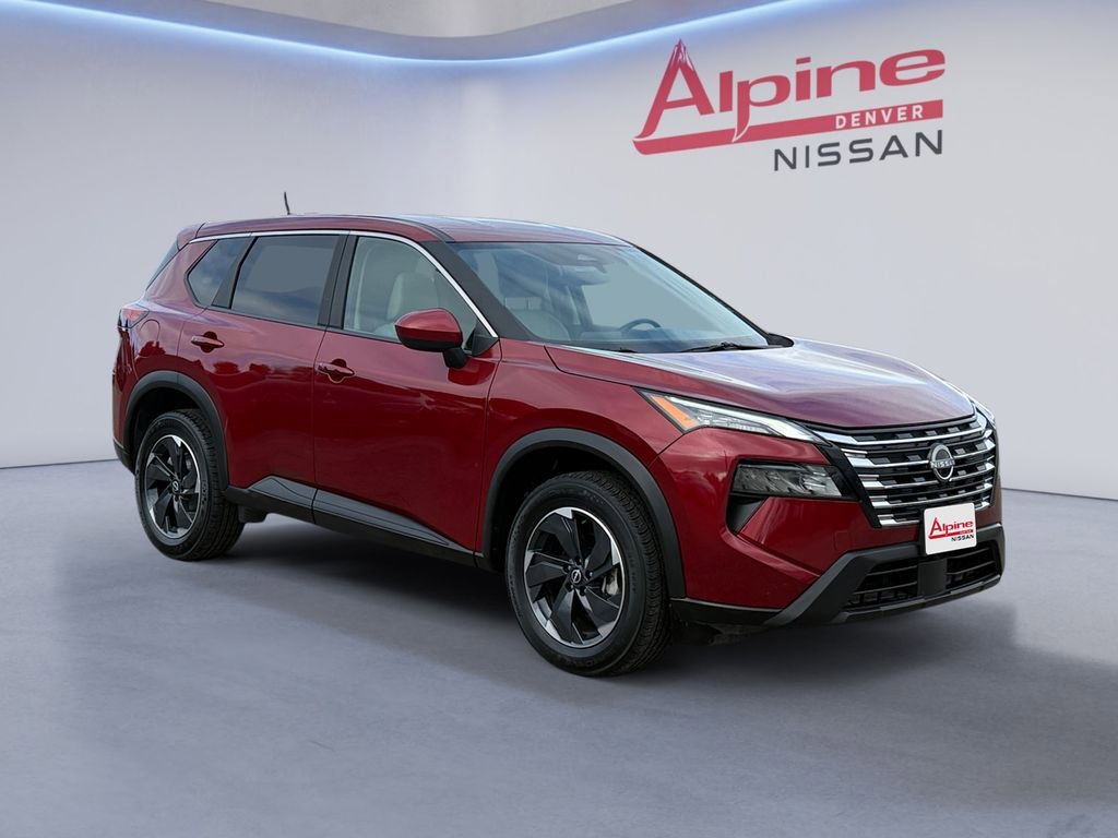 Used 2025 Nissan Rogue SV AWD/4WD image 7