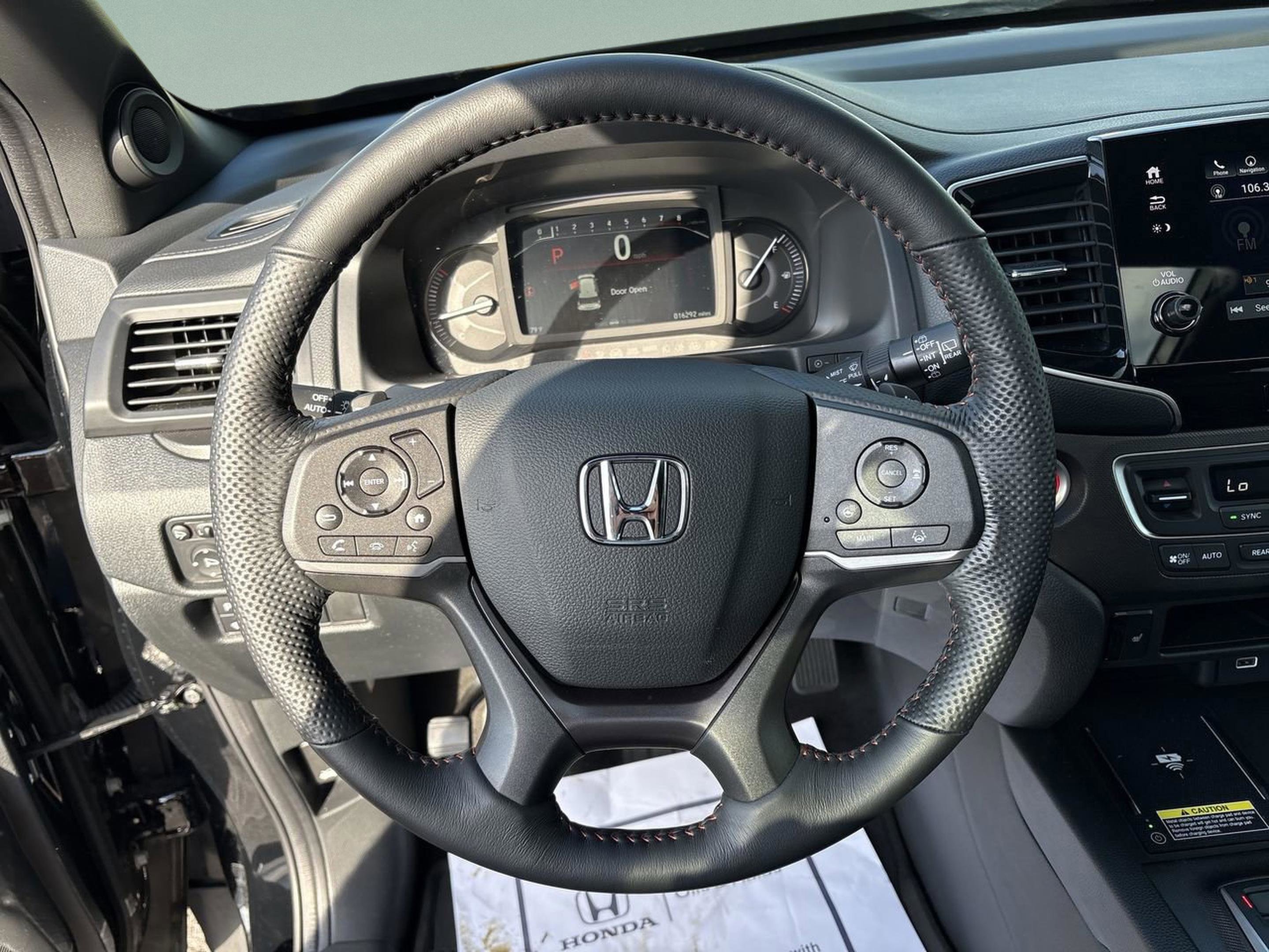 Used 2024 Honda Passport TrailSport image 11