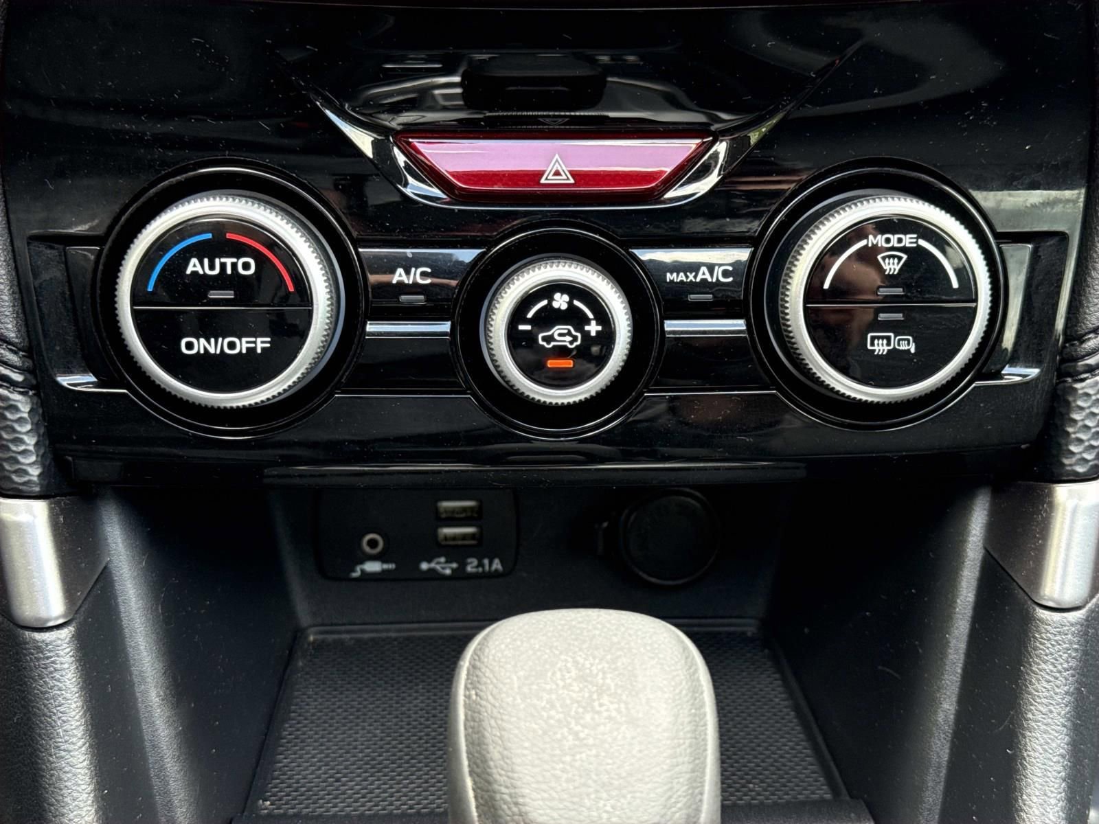 Used 2023 Subaru Forester Premium AWD/4WD image 14