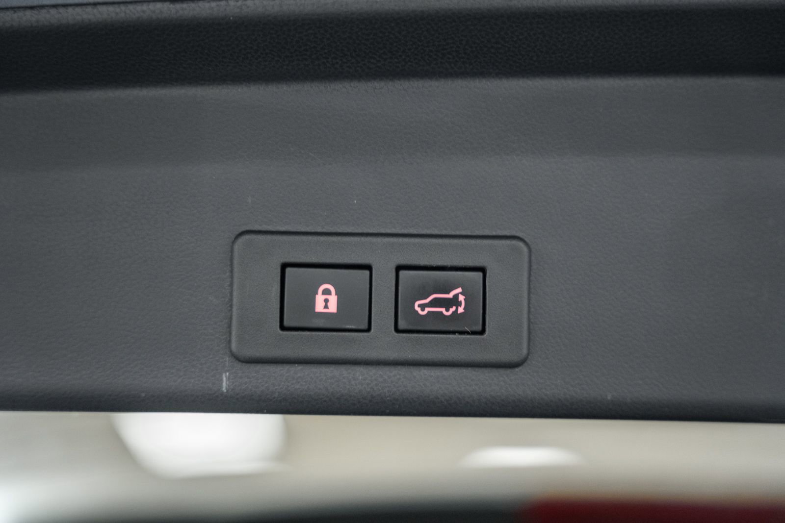 Used 2021 Subaru Ascent Limited AWD/4WD image 14