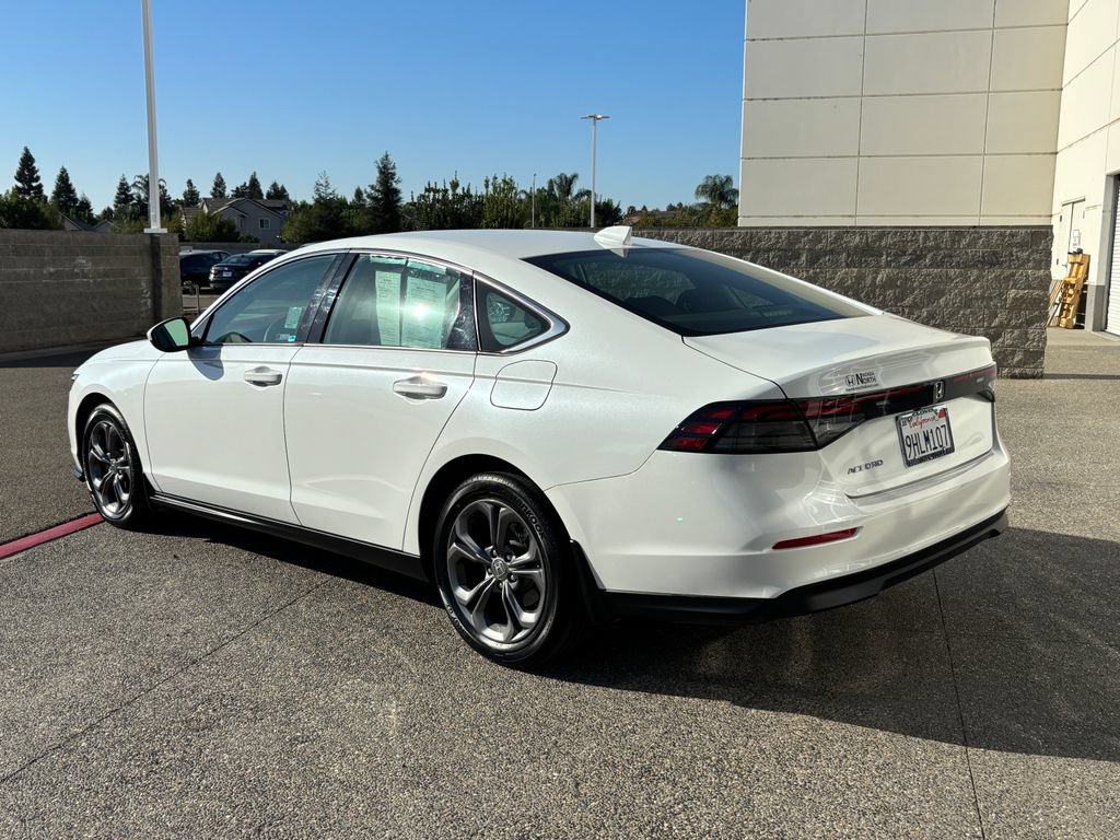 Used 2023 Honda Accord EX image 7