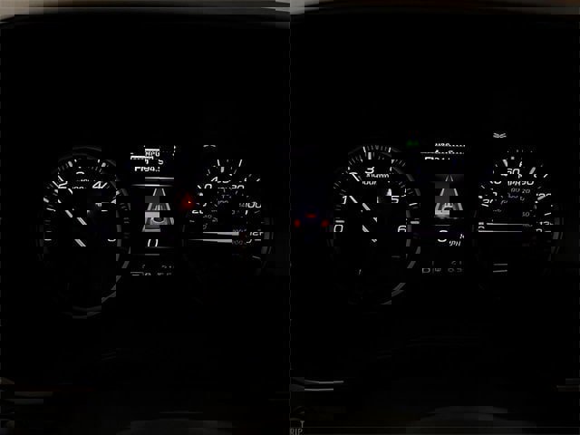 Used 2024 Subaru Ascent Premium w/ Convenience Package image 19