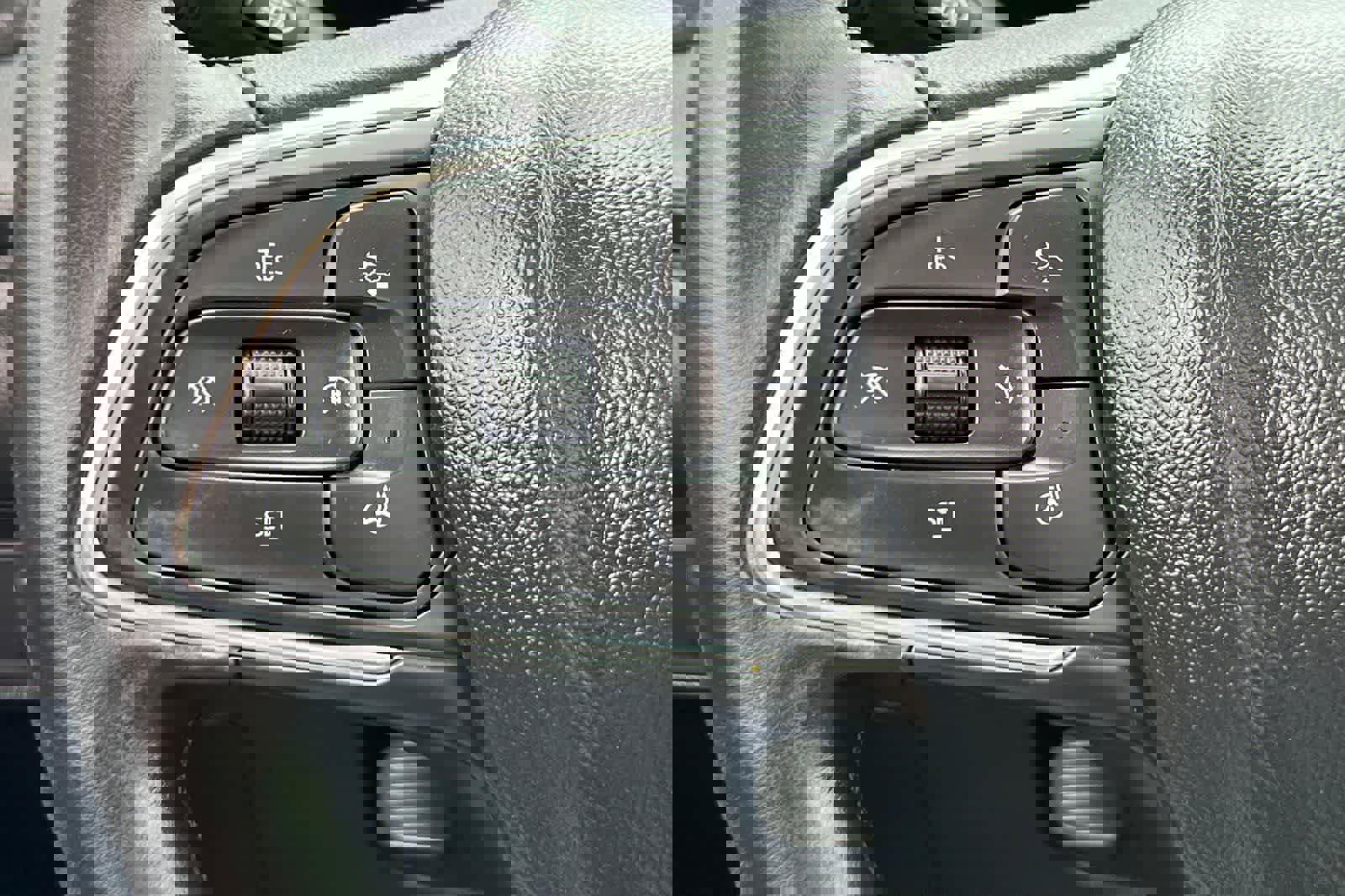 Used 2025 Buick Encore GX Sport Touring w/ Experience Buick Package image 30