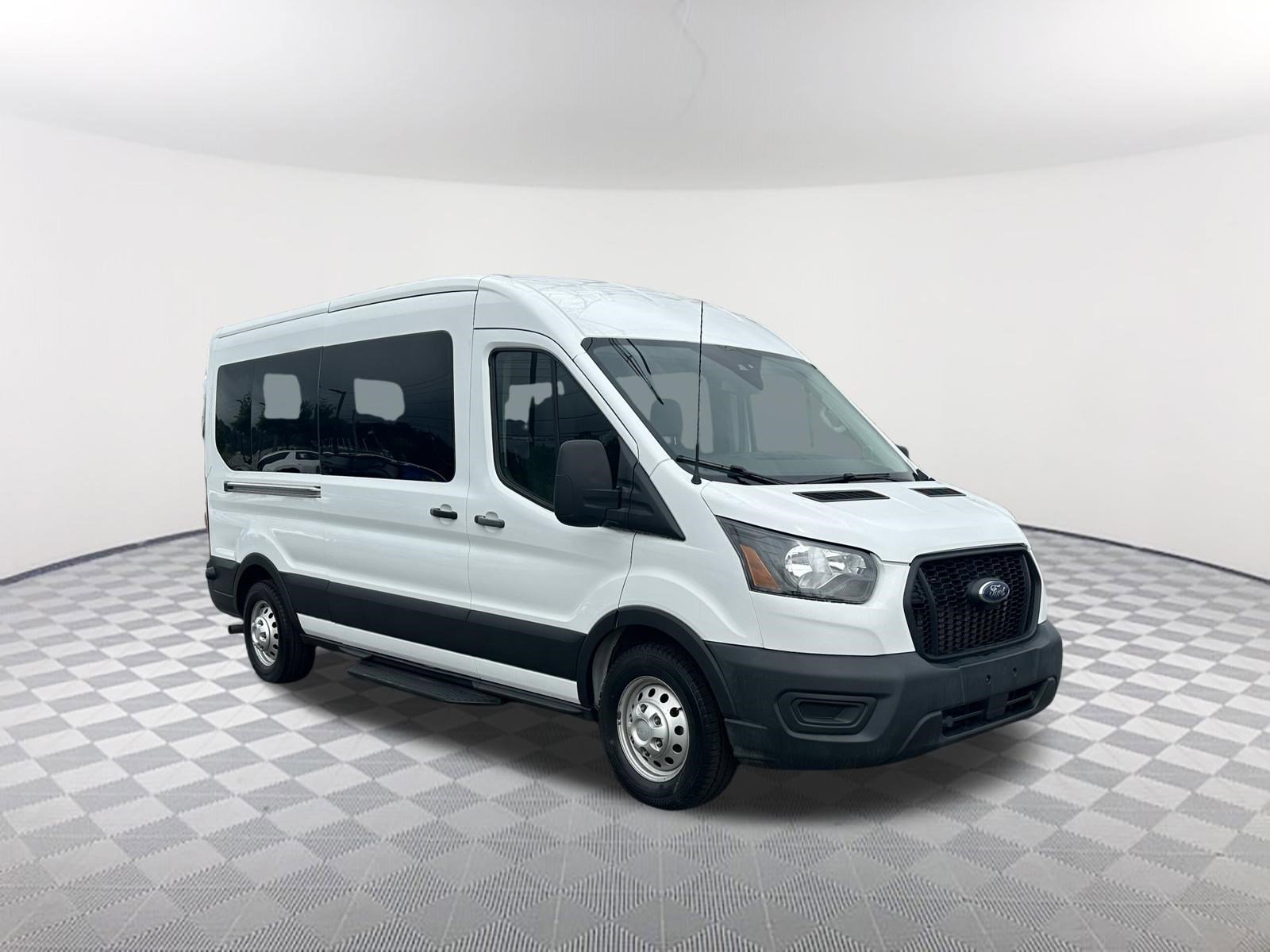 Used 2024 Ford Transit 350 XL AWD/4WD image 3