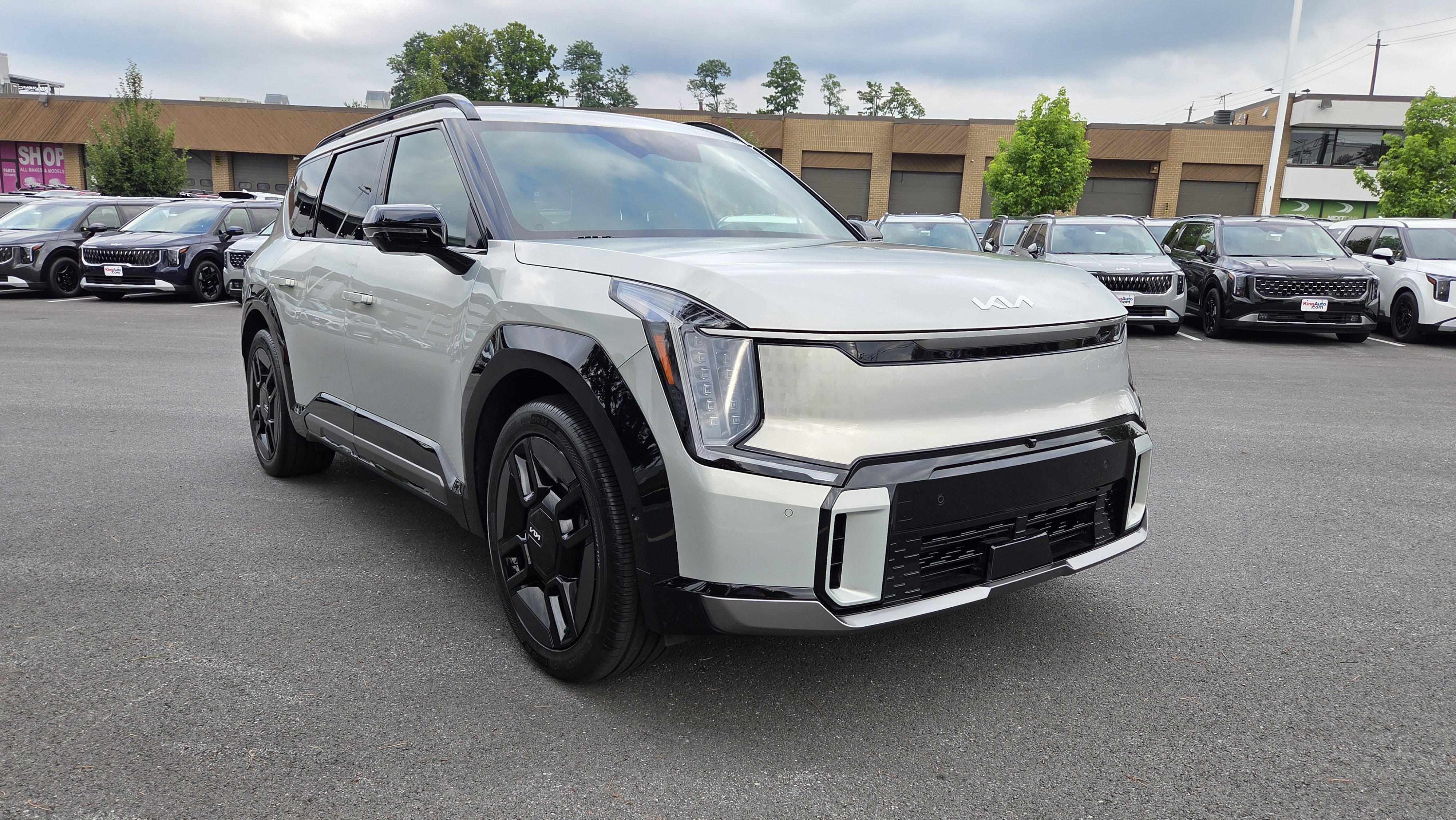 Certified 2024 Kia EV9 GT-Line