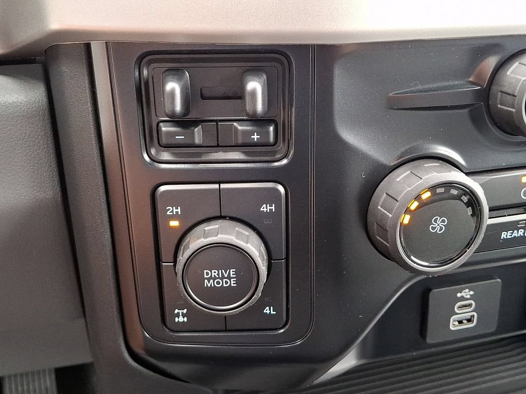 New 2026 Ford F250 XLT AWD/4WD image 16