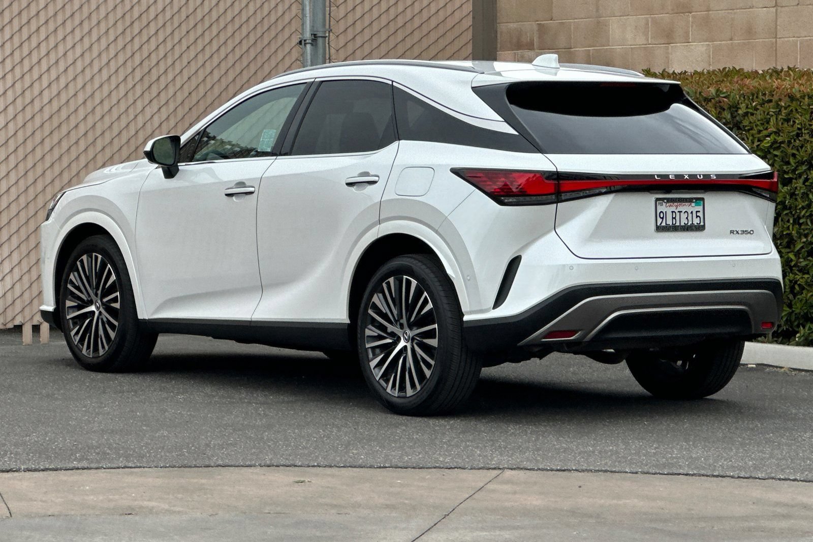 Certified 2024 Lexus RX 350 Premium Plus w/ Convenience Package FWD image 6