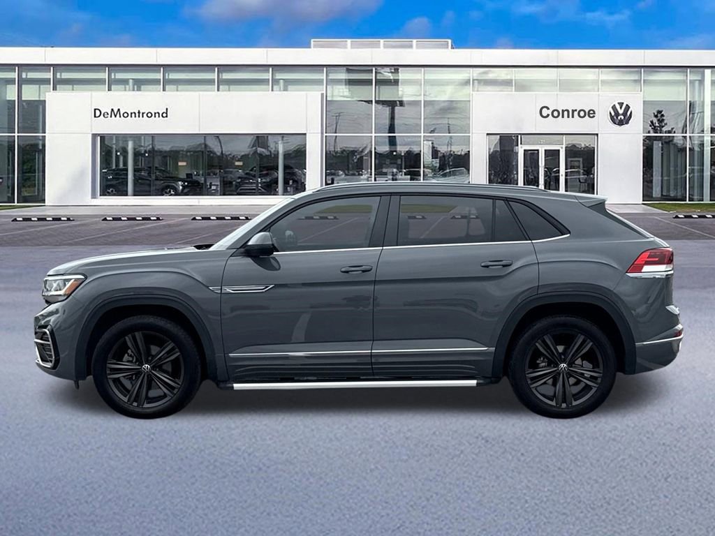 Used 2021 Volkswagen Atlas Cross Sport SE w/ Panoramic Sunroof Package FWD image 8