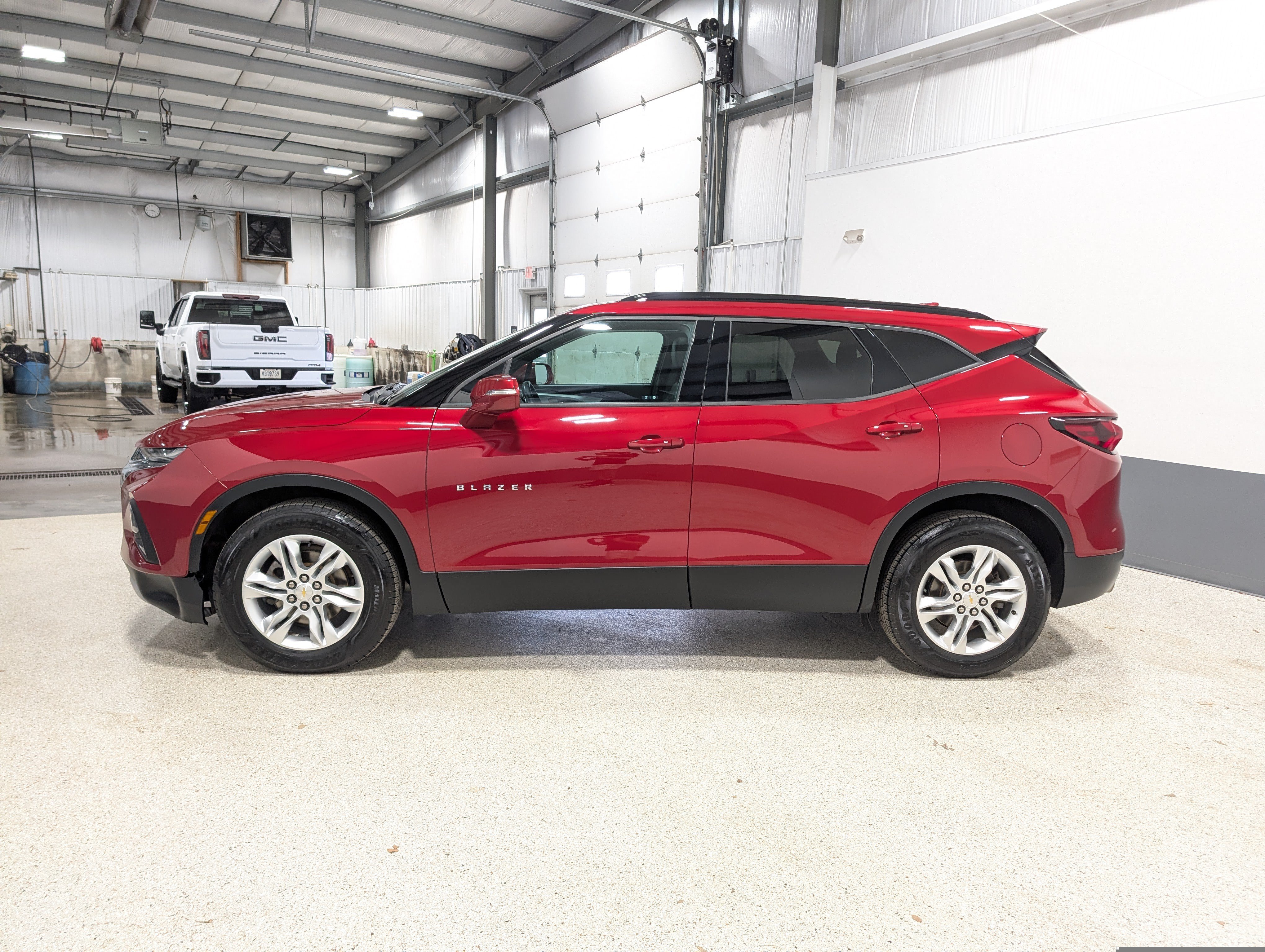 Used 2020 Chevrolet Blazer LT AWD/4WD image 6