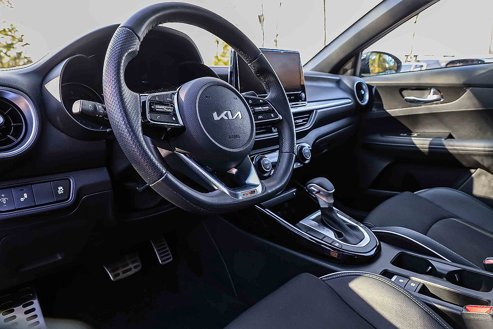 Certified 2023 Kia Forte GT-Line w/ GT-Line Premium Package image 7