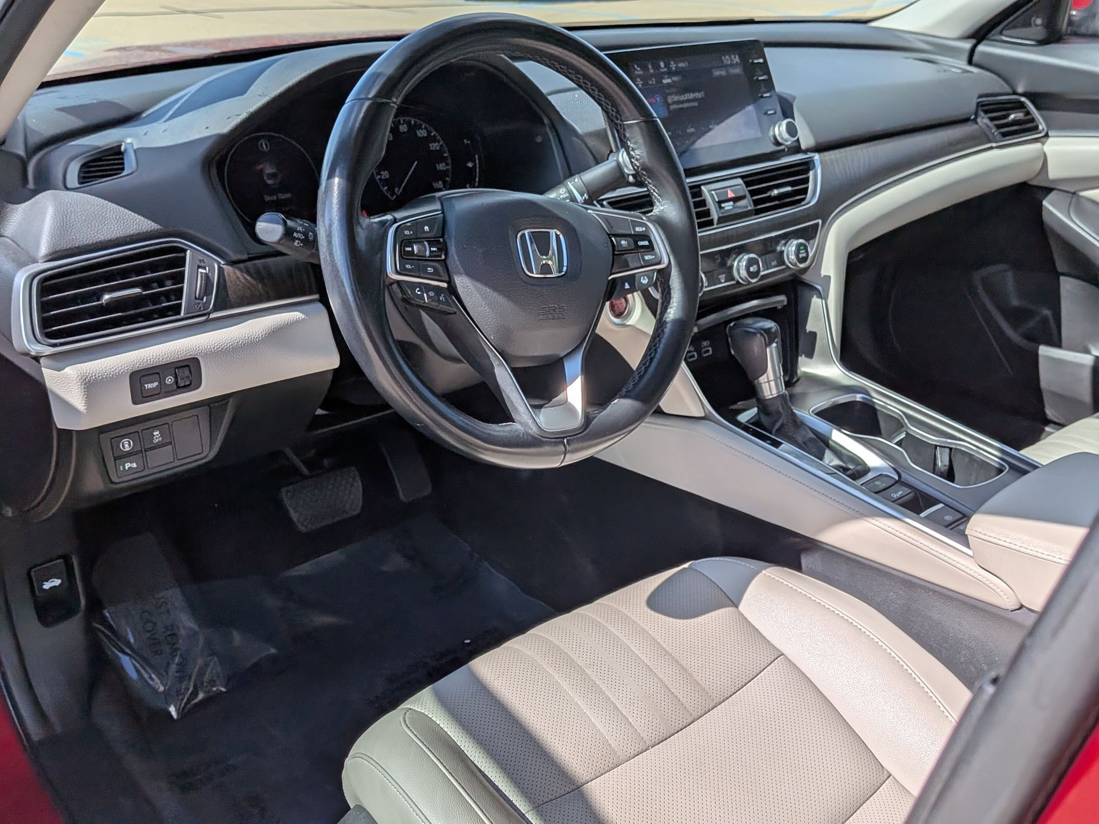 Used 2022 Honda Accord EX-L image 11