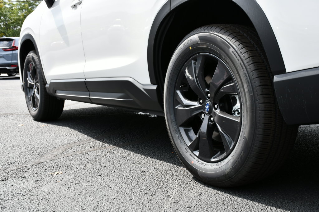 New 2026 Subaru Ascent Premium AWD/4WD image 10