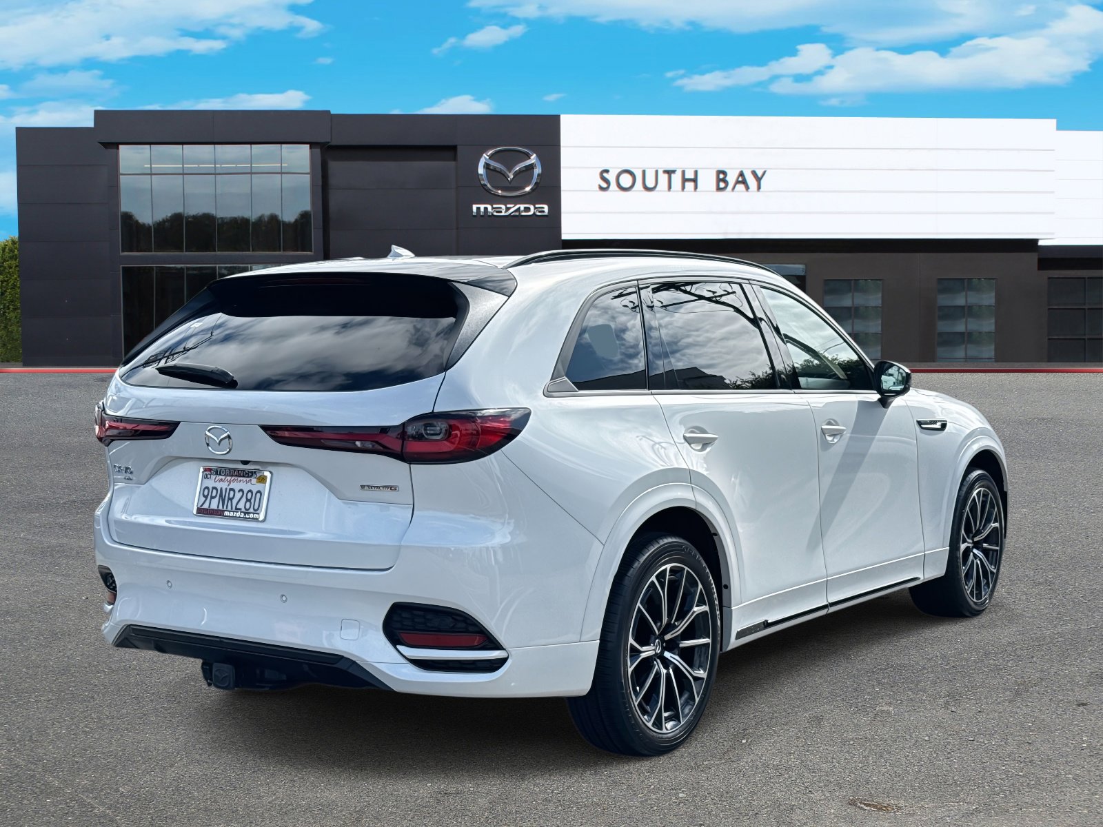 Certified 2025 MAZDA CX-70 3.3 Turbo S w/ Premium Package image 3