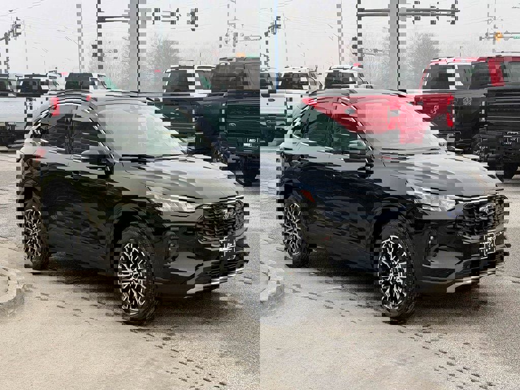 New 2026 Ford Escape SE FWD image 6