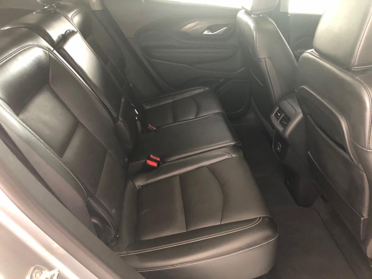Used 2023 GMC Terrain SLT w/ Infotainment Package II AWD/4WD image 10