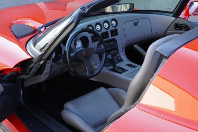 Used 1994 Dodge Viper RT/10 RWD image 35