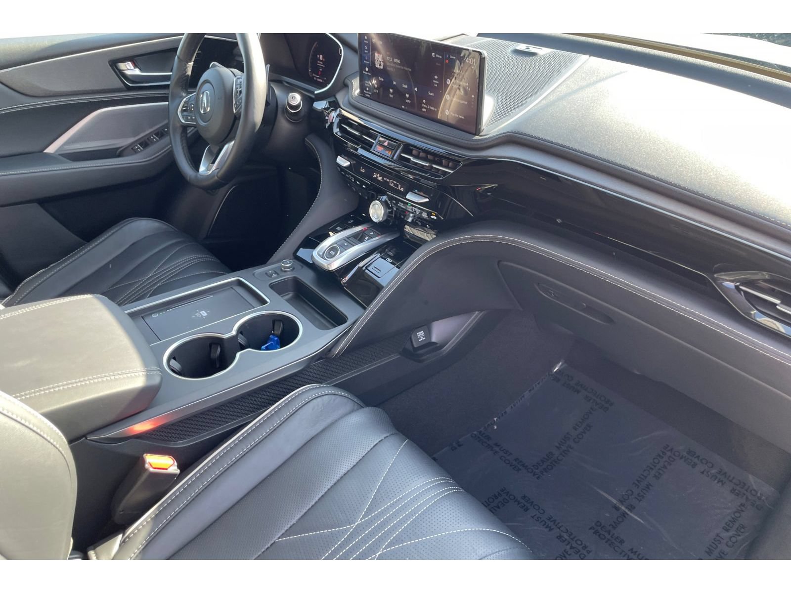 Certified 2026 Acura MDX w/ Advance Package AWD/4WD image 19
