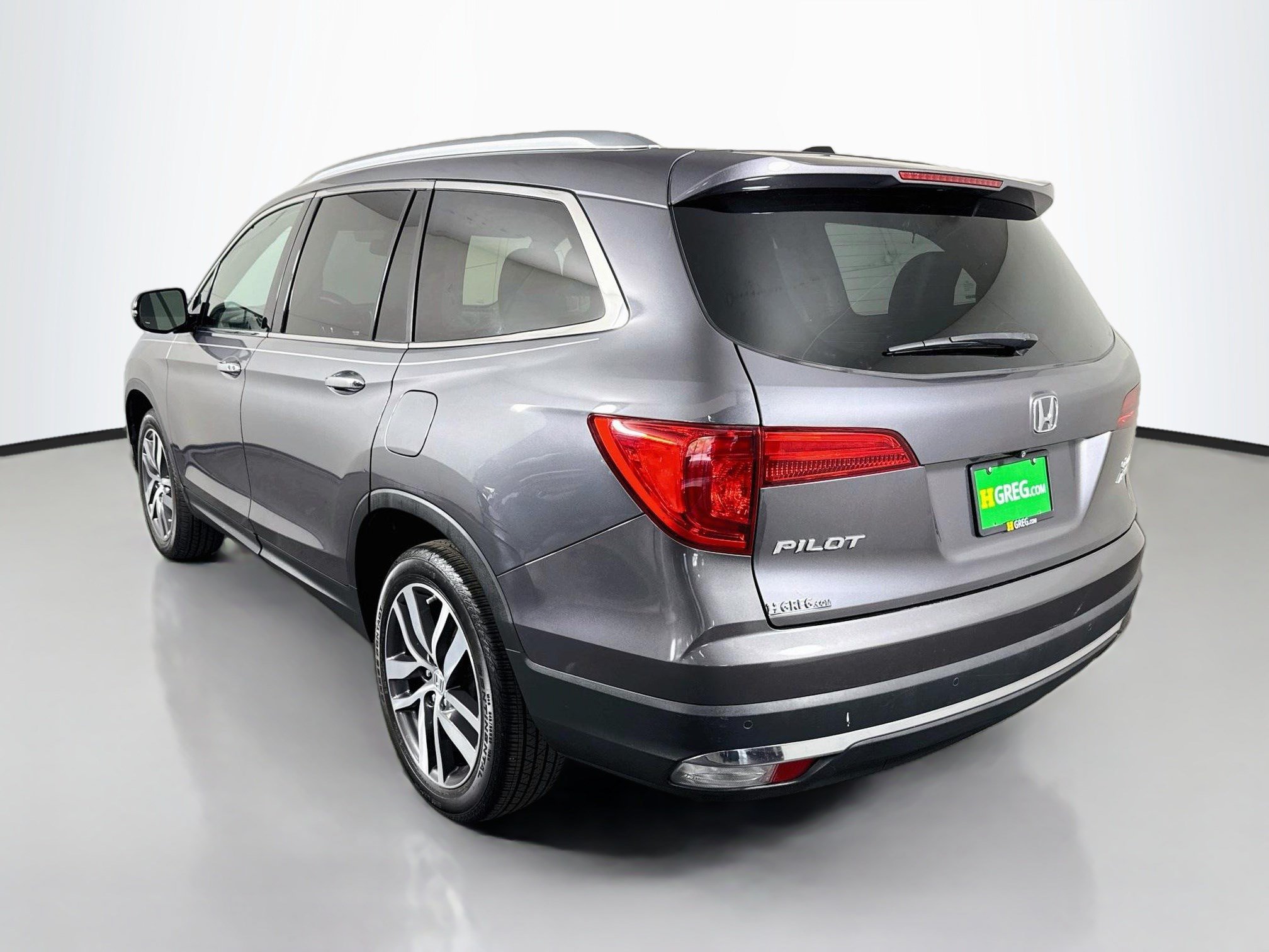 Used 2018 Honda Pilot Elite image 7