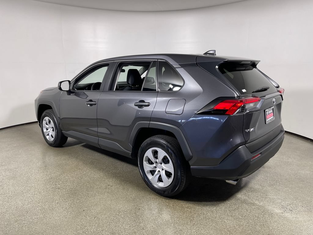 Certified 2025 Toyota RAV4 LE FWD image 5