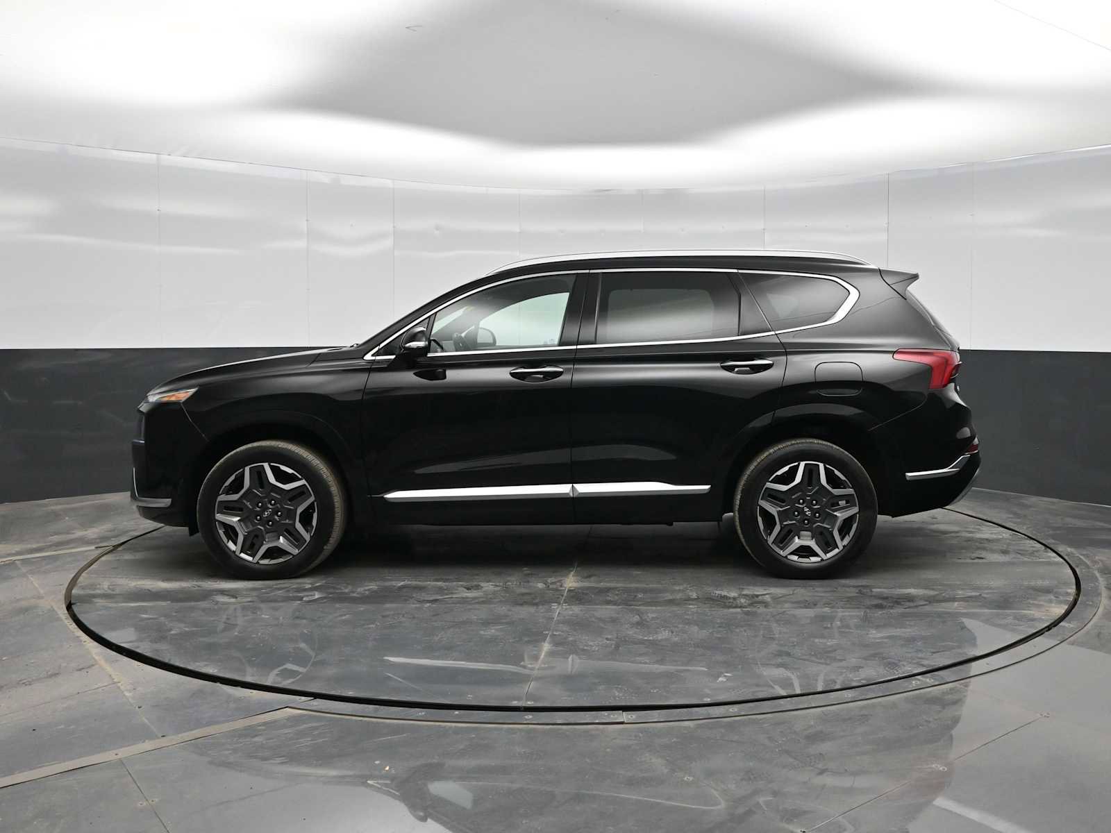 Certified 2021 Hyundai Santa Fe Calligraphy image 5