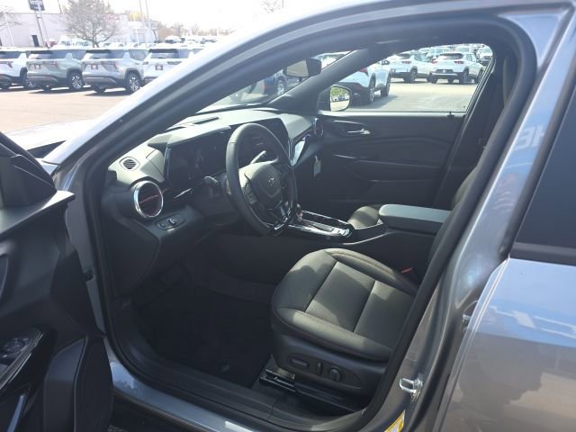 New 2026 Chevrolet Trax RS w/ Sunroof Package image 16