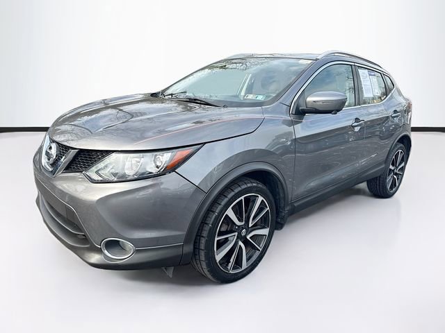 Used 2017 Nissan Rogue Sport SL image 3