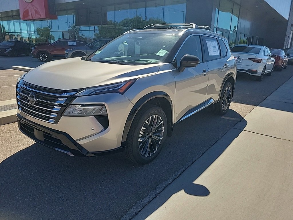 New 2026 Nissan Rogue Platinum image 3