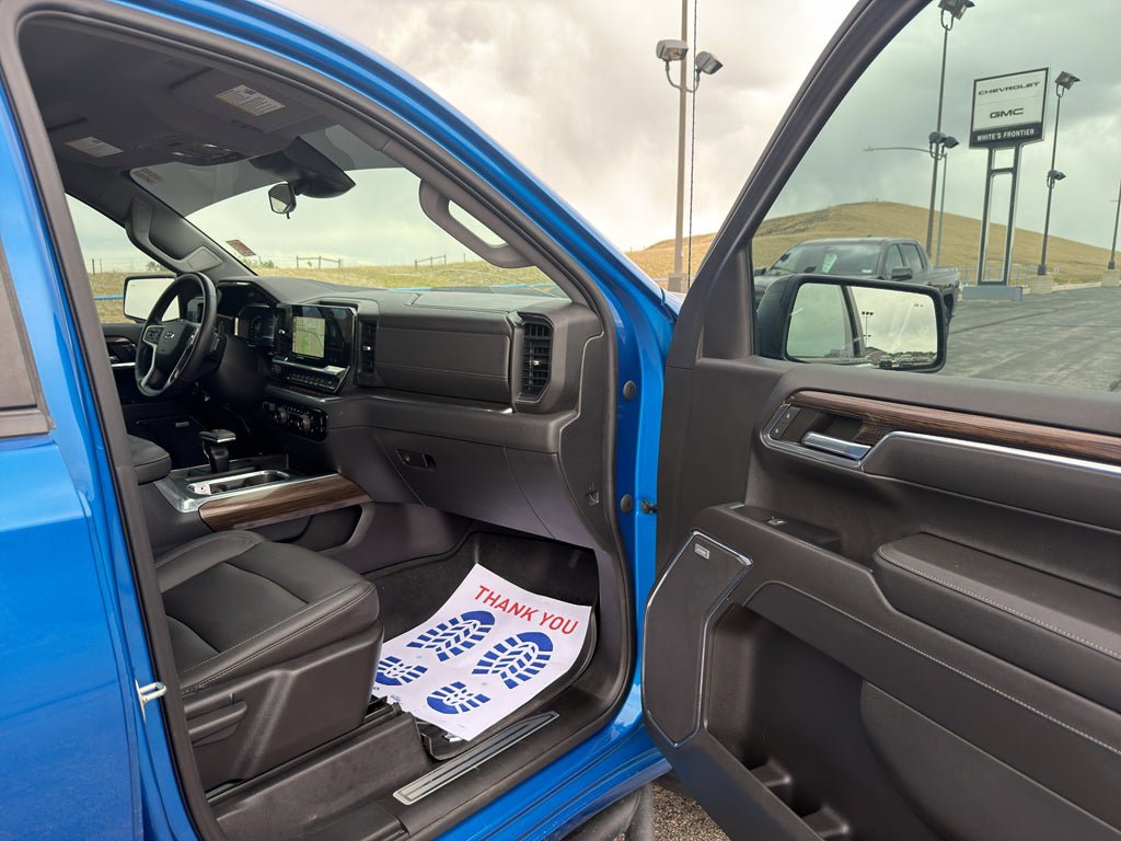 Certified 2022 Chevrolet Silverado 1500 LT Trail Boss w/ LT Trail Boss Premium Package AWD/4WD image 26