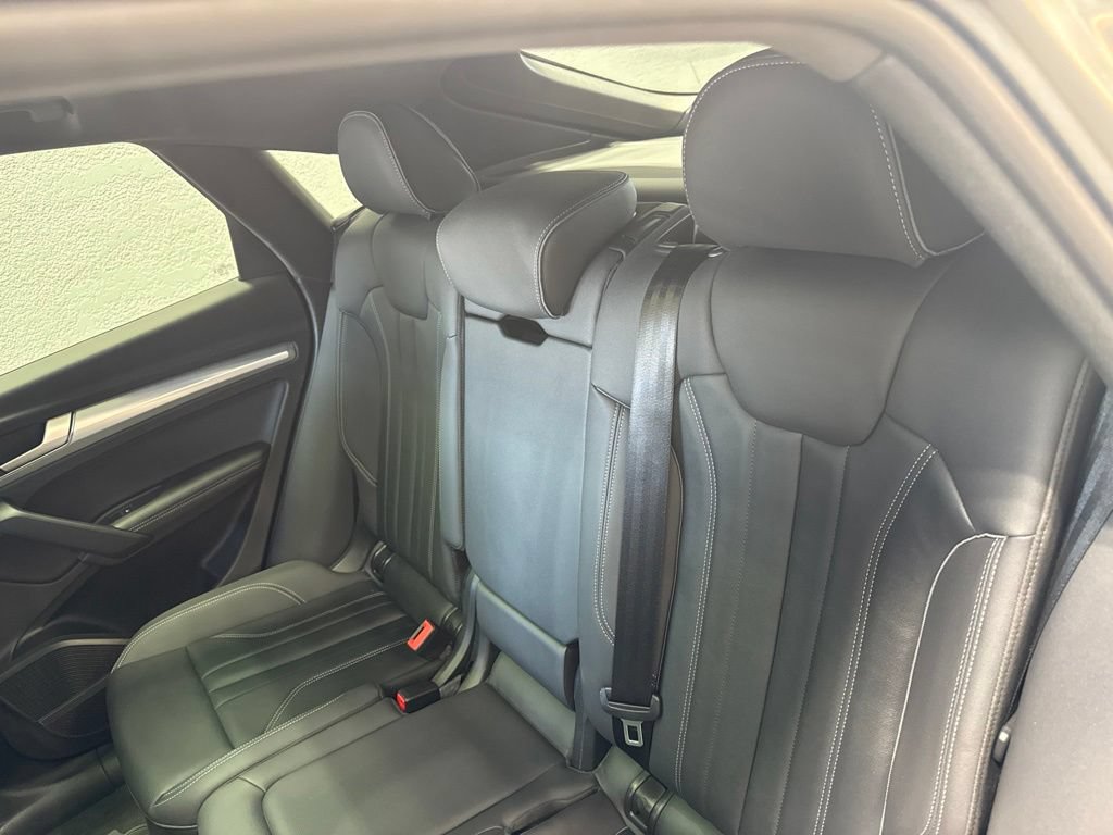 Used 2023 Audi Q5 2.0T Premium Plus w/ Premium Plus Package AWD/4WD image 22