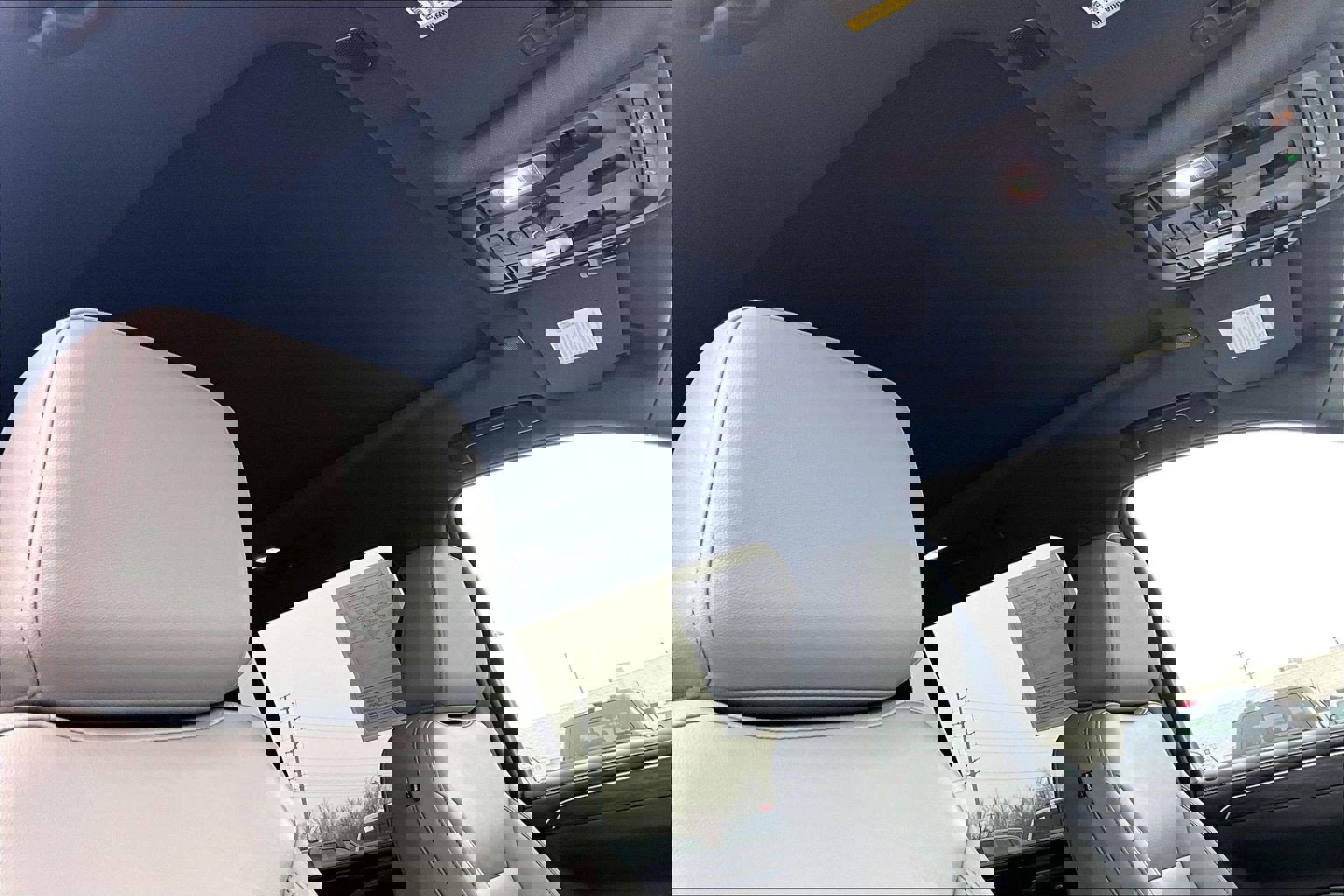 Used 2022 Chevrolet Tahoe LT w/ LT Signature Package image 29