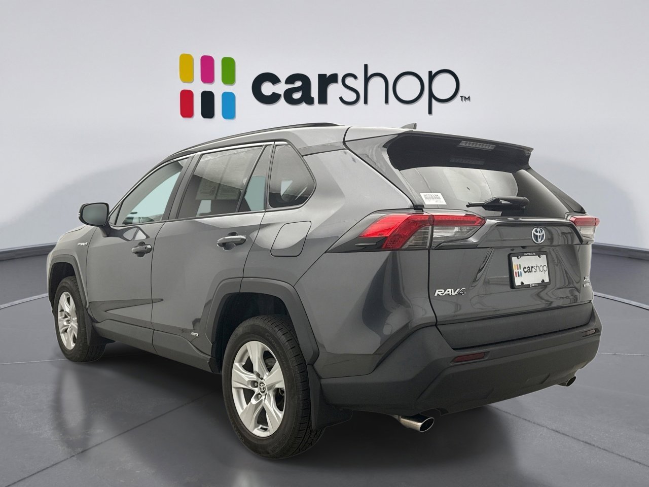 Used 2021 Toyota RAV4 XLE w/ Convenience Package AWD/4WD image 3