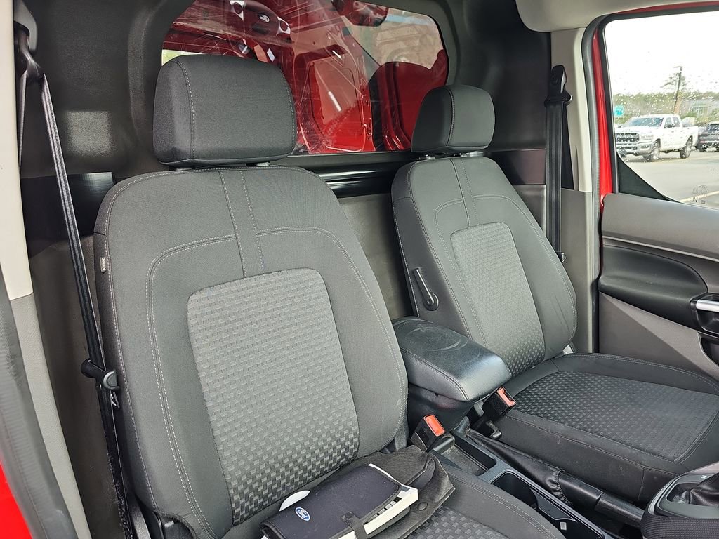 Used 2021 Ford Transit Connect XLT image 13