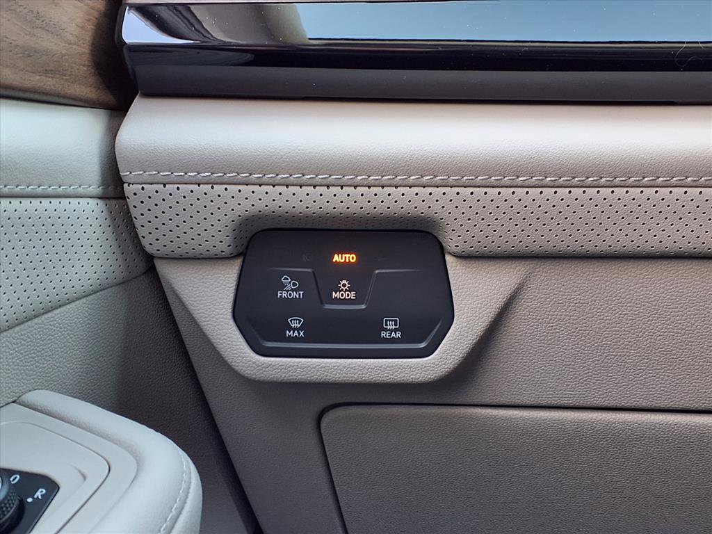 New 2026 Volkswagen Atlas SE image 23