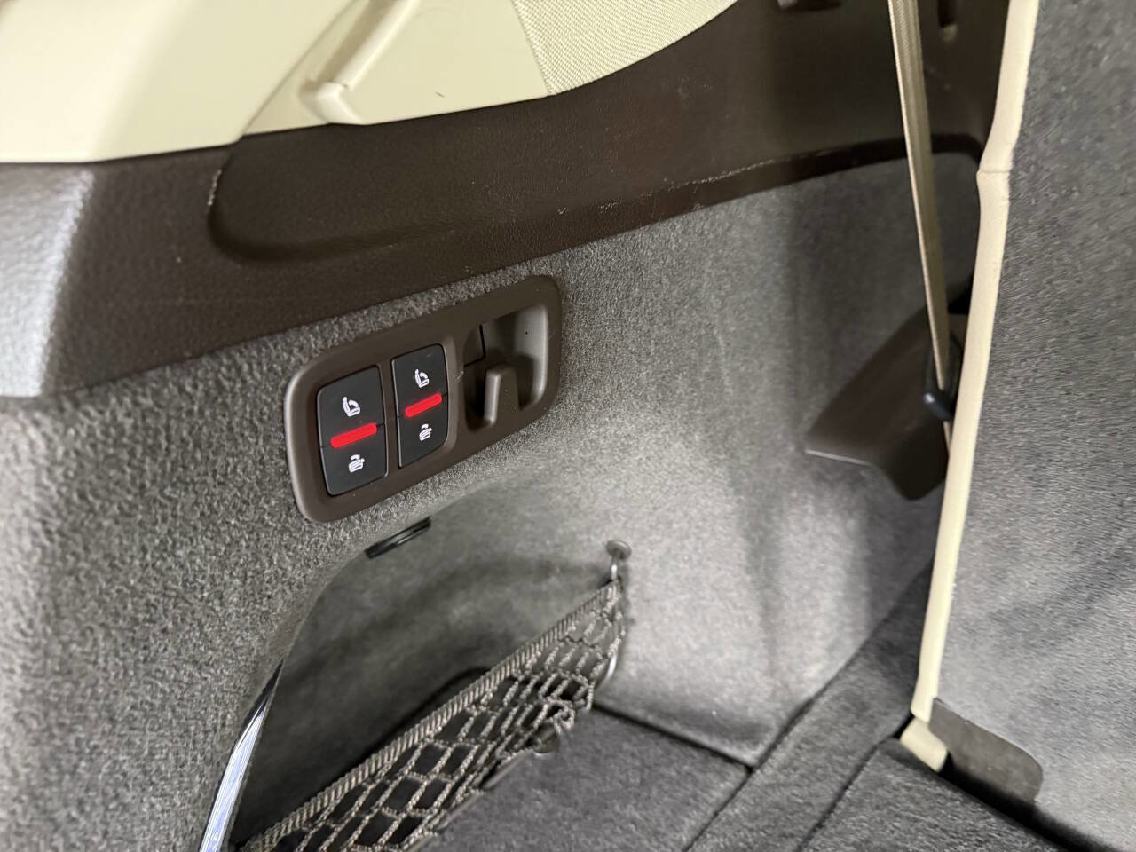 Used 2017 Audi Q7 3.0T Premium Plus image 40