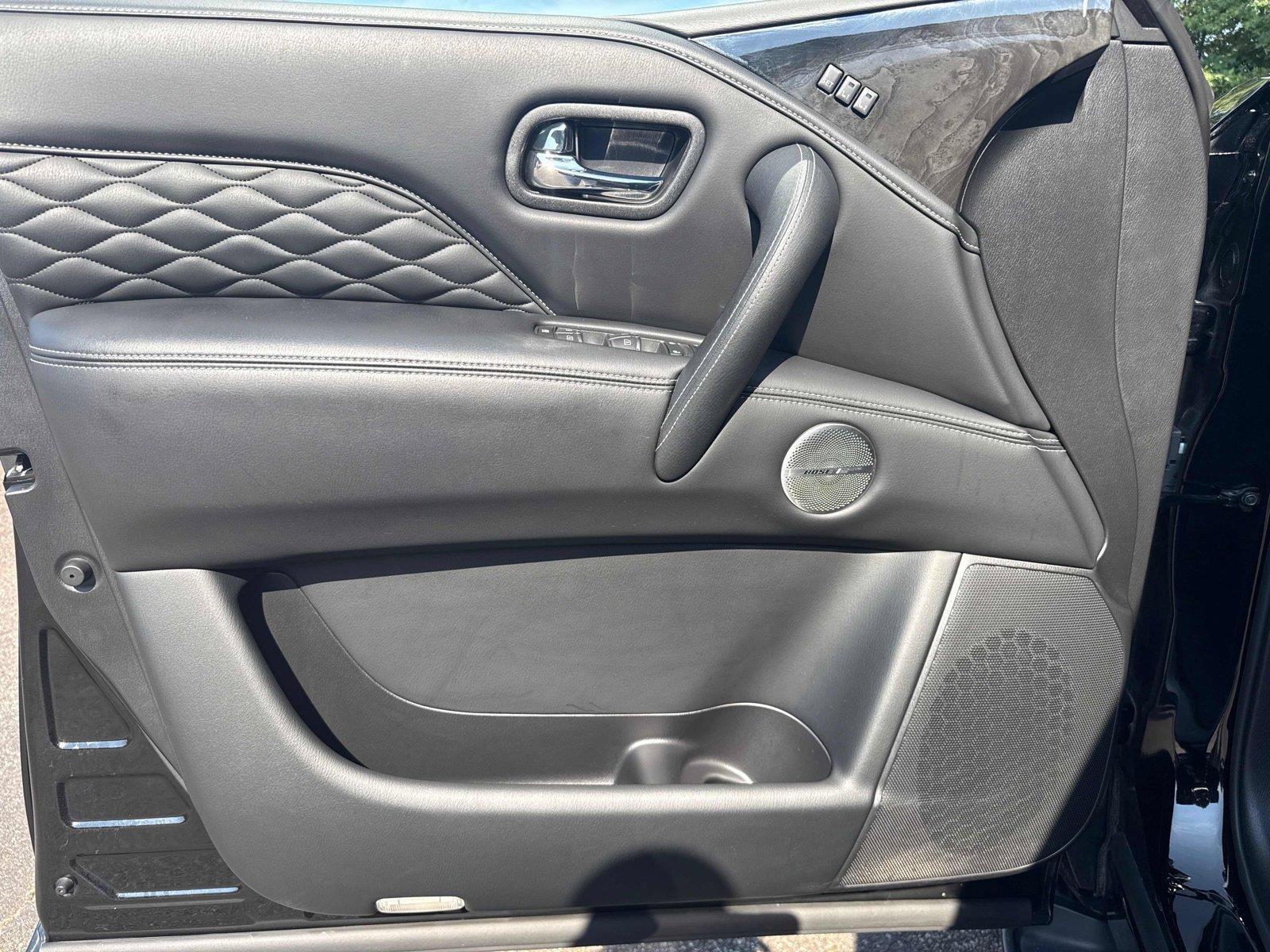 Used 2022 INFINITI QX80 Sensory w/ All-Season Package AWD/4WD image 10
