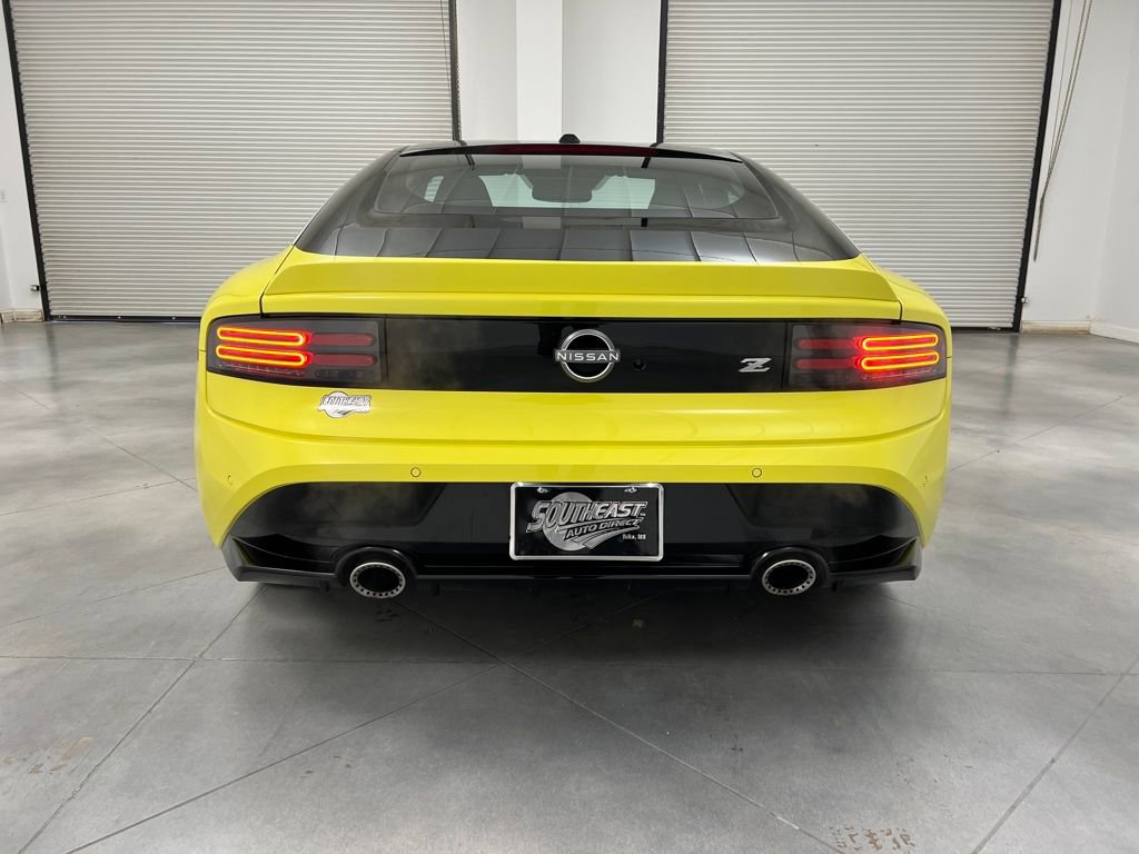 Used 2024 Nissan Z Performance w/ Floor Mat Package RWD image 6