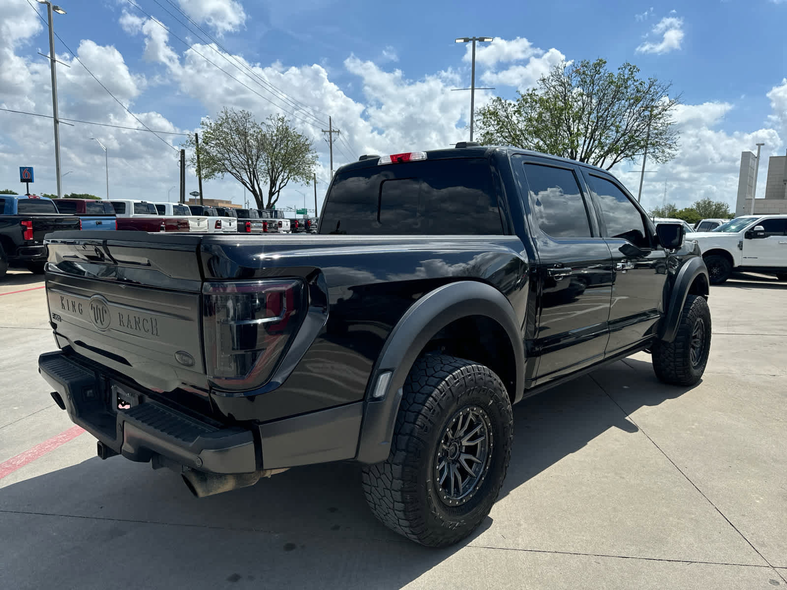 Used 2022 Ford F150 King Ranch w/ Equipment Group 601A High AWD/4WD image 4