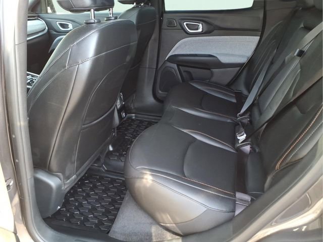 Used 2023 Jeep Compass Latitude w/ Sun and Sound Group image 14